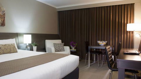 Pavilion On Northbourne - Accommodation Nelson Bay 0