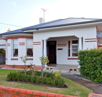 Elegance on Englehardt - Accommodation Nelson Bay