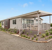 The Lake House Rothbury - Accommodation Nelson Bay