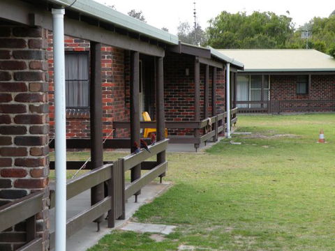 RTBU Holiday Park - Accommodation Nelson Bay 2