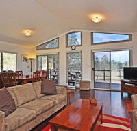 Villa Siena - Accommodation Nelson Bay