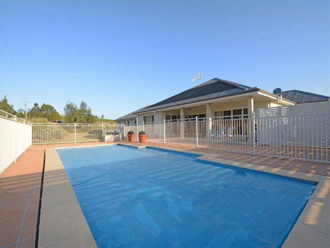 Villa Siena - Accommodation Nelson Bay 9