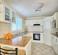 Aqua Leaf Apartment - Accommodation Nelson Bay