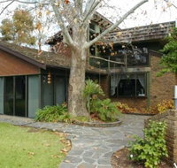 Trenberth House - Accommodation Nelson Bay