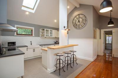 Oak Tree Lodge - Accommodation Nelson Bay 16