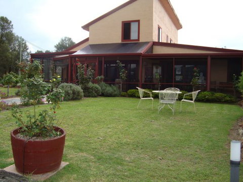 Nightingale Wines Luxury Villas - Accommodation Nelson Bay 0