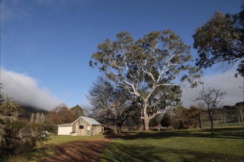 Jamieson Valley Retreat - Accommodation Nelson Bay 7