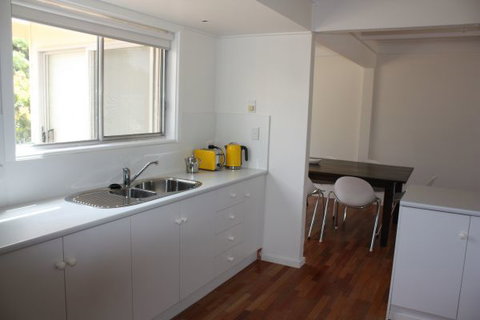 LJ Hooker Goolwa Holiday Rentals - 42 Underwood Avenue, Goolwa Beach - Accommodation Nelson Bay 13