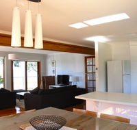 Darlington Beach House  Spring Beach - Accommodation Nelson Bay