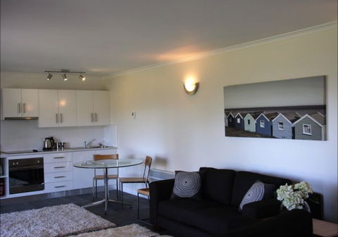 Darlington Beach House @ Spring Beach - Accommodation Nelson Bay 7