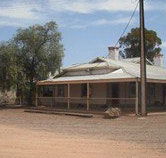 Kingoonya Hotel - Accommodation Nelson Bay