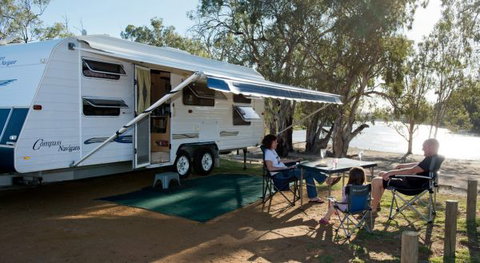 Loxton Riverfront Holiday Park - Accommodation Nelson Bay 1