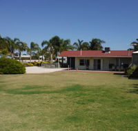 The Palms - Accommodation Nelson Bay