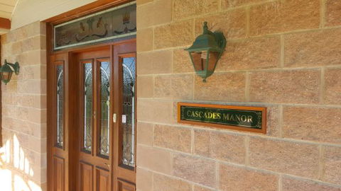 Cascades Manor - Accommodation Nelson Bay 2