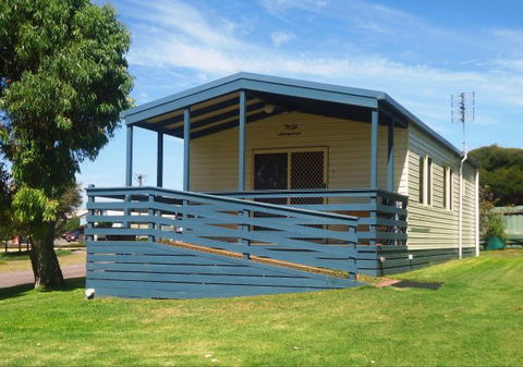 Elliston Waterloo Bay Tourist Park - Accommodation Nelson Bay 3