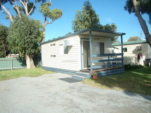 Elliston Waterloo Bay Tourist Park - Accommodation Nelson Bay 9