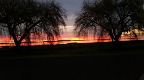 Lake Colac Caravan Park - Accommodation Nelson Bay 3