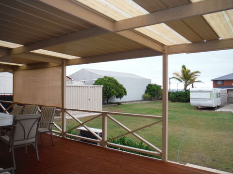 Lawhill Lodge - Accommodation Nelson Bay 1