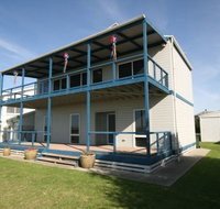 LJ Hooker Goolwa Holiday Rentals - 25 Barrage Road Goolwa South - Accommodation Nelson Bay