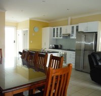 The Shack - Accommodation Nelson Bay