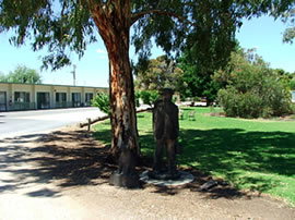 Lazy River Motor Inn - Accommodation Nelson Bay 4