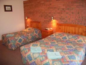 Tea House Motor Inn - Accommodation Nelson Bay 1