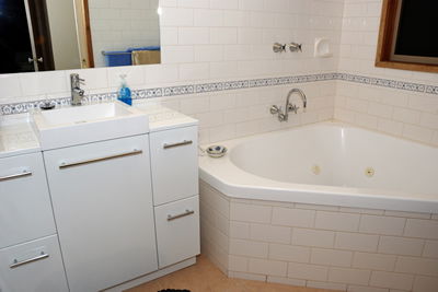 Alpine Country Cottages - Studio 3 - Accommodation Nelson Bay 3