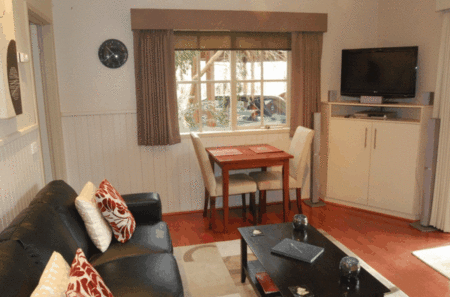 Alpine Country Cottages - Studio 3 - Accommodation Nelson Bay 4