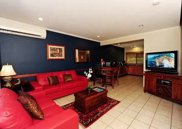 Portside Executive Apartments - Accommodation Nelson Bay 4