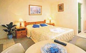 Cooks Endeavour Motor Inn - Accommodation Nelson Bay 0
