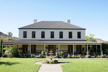 Florey ACT Accommodation Nelson Bay