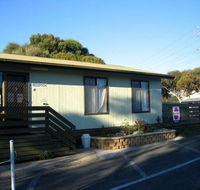 Lake Albert Caravan Park - Accommodation Nelson Bay