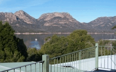 Coles Bay Waterfronters - Accommodation Nelson Bay 1