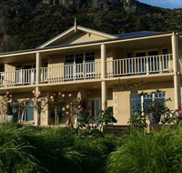 On the Terrace - Accommodation Nelson Bay