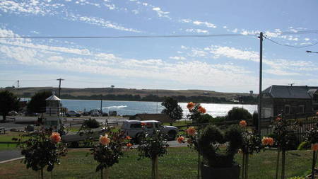 On The Terrace - Accommodation Nelson Bay 1