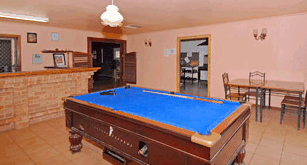 Kalgoorlie Backpackers - Accommodation Nelson Bay 1