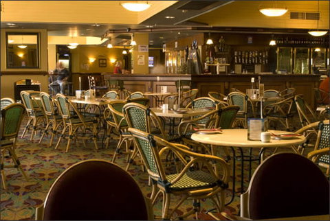 Tower Hotel - Accommodation Nelson Bay 2