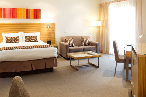 Comfort Inn Julie-Anna - Accommodation Nelson Bay 1