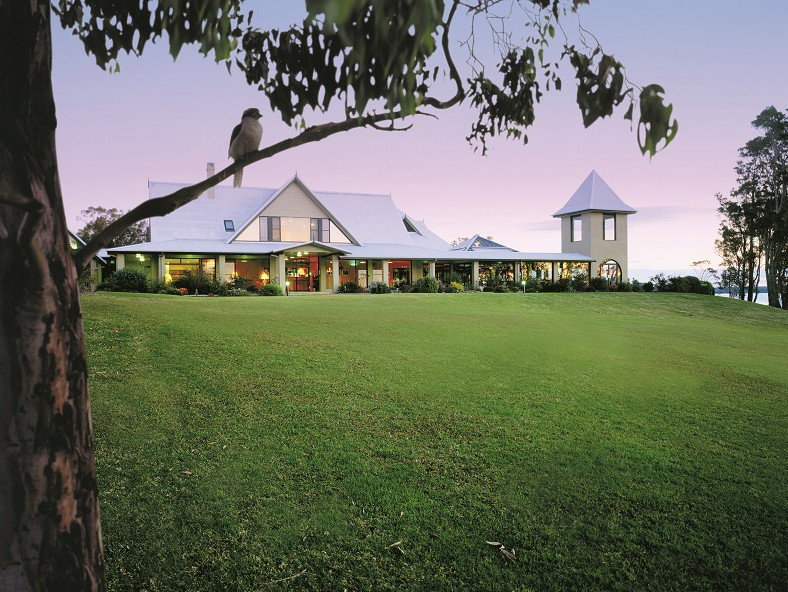 Pinny Beach NSW Accommodation Nelson Bay