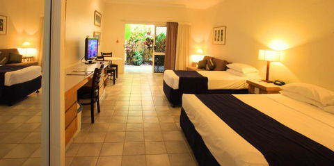 Best Western Lazy Lizard Motor Inn - Accommodation Nelson Bay 4