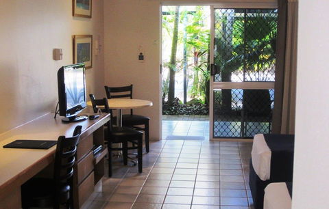 Best Western Lazy Lizard Motor Inn - Accommodation Nelson Bay 5