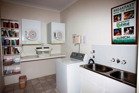Best Western Lazy Lizard Motor Inn - Accommodation Nelson Bay 10