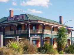 Streaky Bay Hotel Motel - Accommodation Nelson Bay 0
