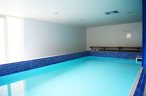 Eastcoast Central Watersedge Resort - Accommodation Nelson Bay 4