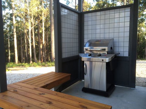 High Peaks Cottages - Accommodation Nelson Bay 3