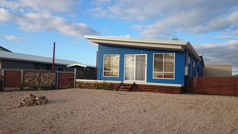True Blue - Accommodation Nelson Bay 0