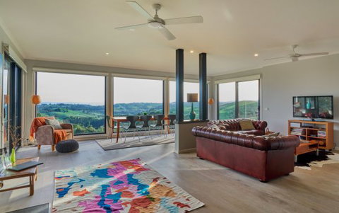 Halcyon Cottage Retreat - Self Contained Accommodation - Nelson Bay Accommodation.com 1