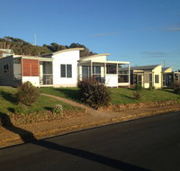 Azzure Beach Houses - Accommodation Nelson Bay