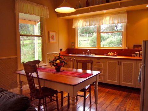 Baranduda Homestead B&B Cottages - Nelsons Bay Accommodation 1