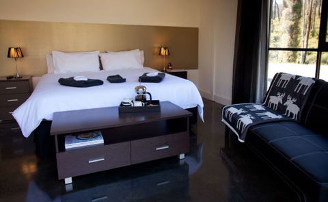 Saladin Lodge - Accommodation Nelson Bay 2